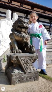 Fiorella Bonaguro - Atleta de Karate - Templo Zulai - Cotia